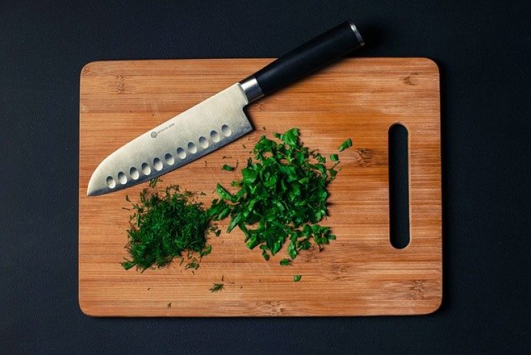 A Guide to Basic Culinary Knife Cuts & Techniques